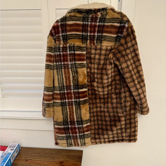 Something Navy Plaid Coat - Picture 2 of 4